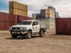 Mitsubishi представила новую бюджетную версию популярного пикапа L200