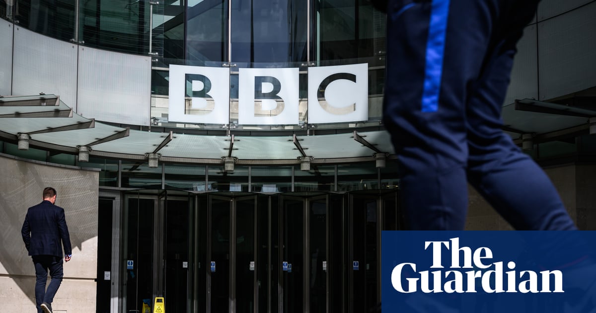 Возмущение после того, как BBC отменила обещание рабочих мест для стажёров на фоне масштабных сокращений